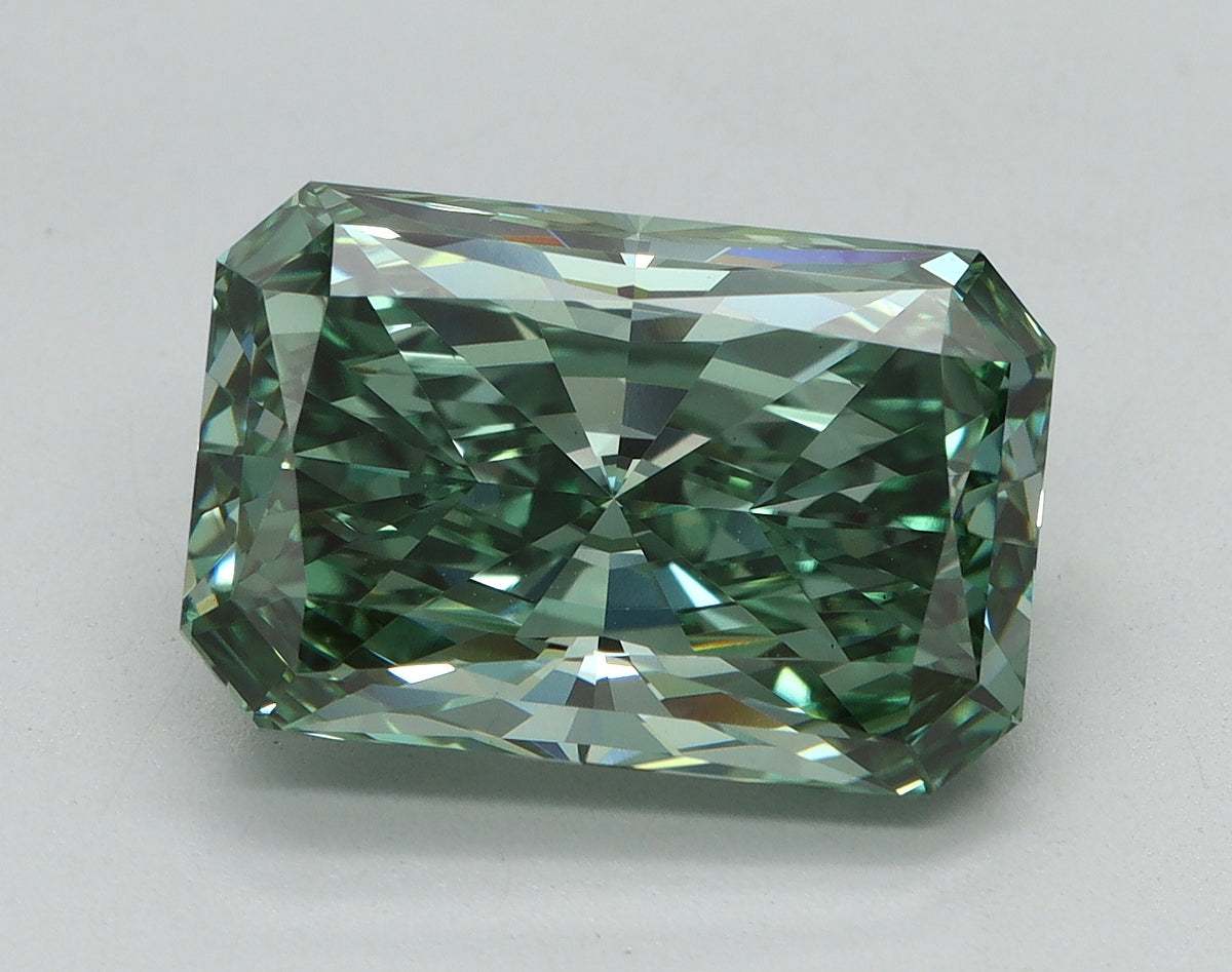 5.04ct Radiant Fancy Vivid Green Lab-Grown Diamond — VS1 | IGI