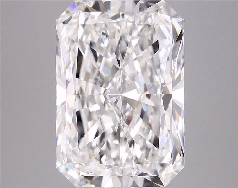 4.03ct Radiant Lab-Grown Diamond — E VS1, IGI Certified