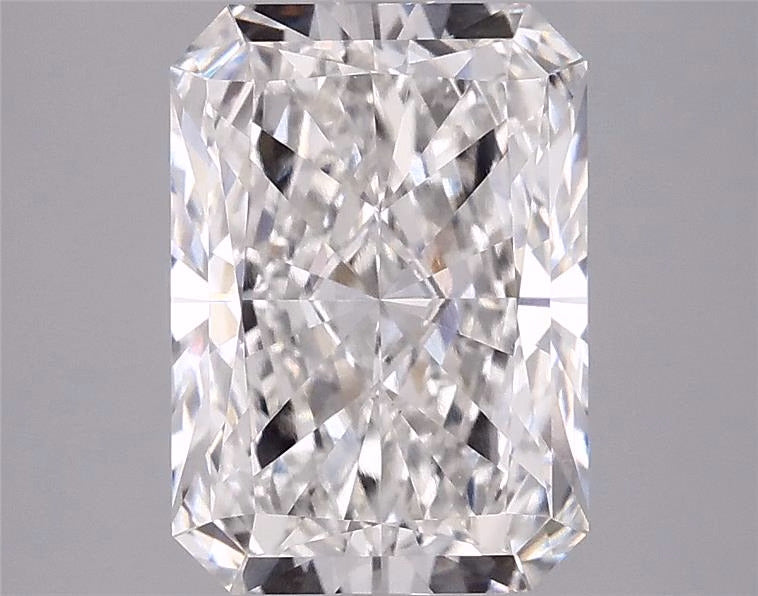 4.56ct Radiant, F VVS2 — IGI