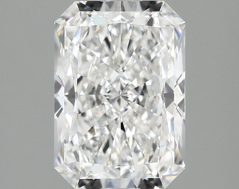 1.89ct Radiant, D VVS2 — IGI