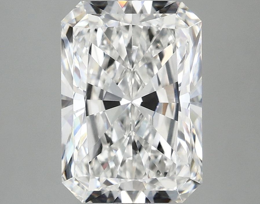 3.1ct Radiant Lab-Grown Diamond — D VS1, IGI Certified