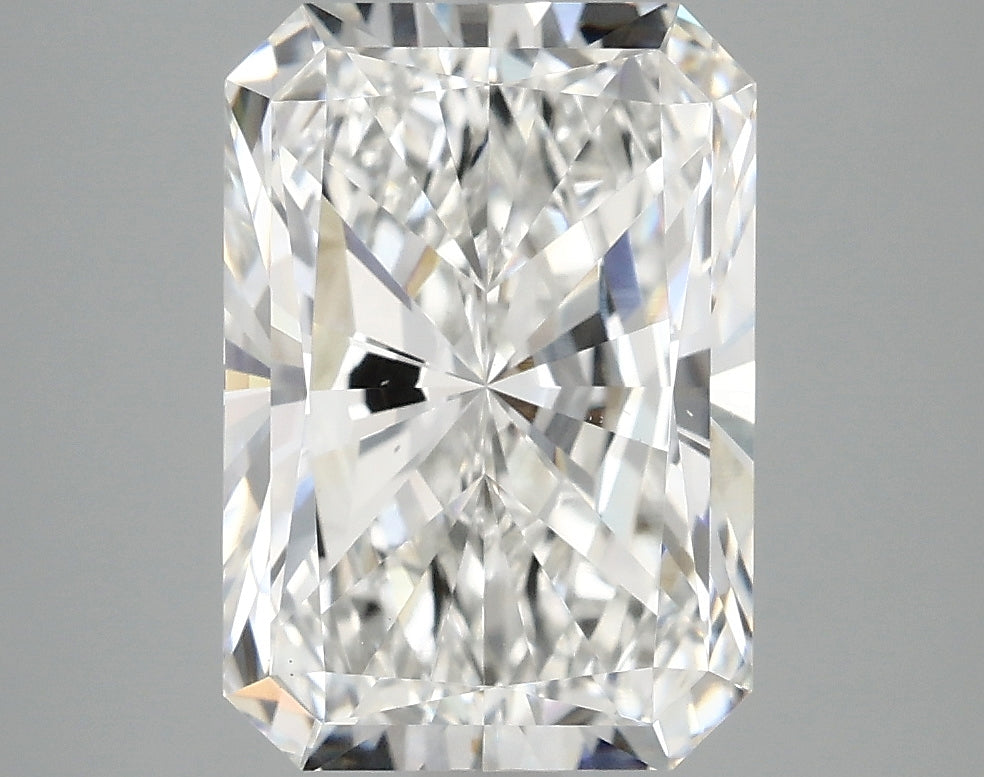 4.07ct Radiant, F VS2 — IGI