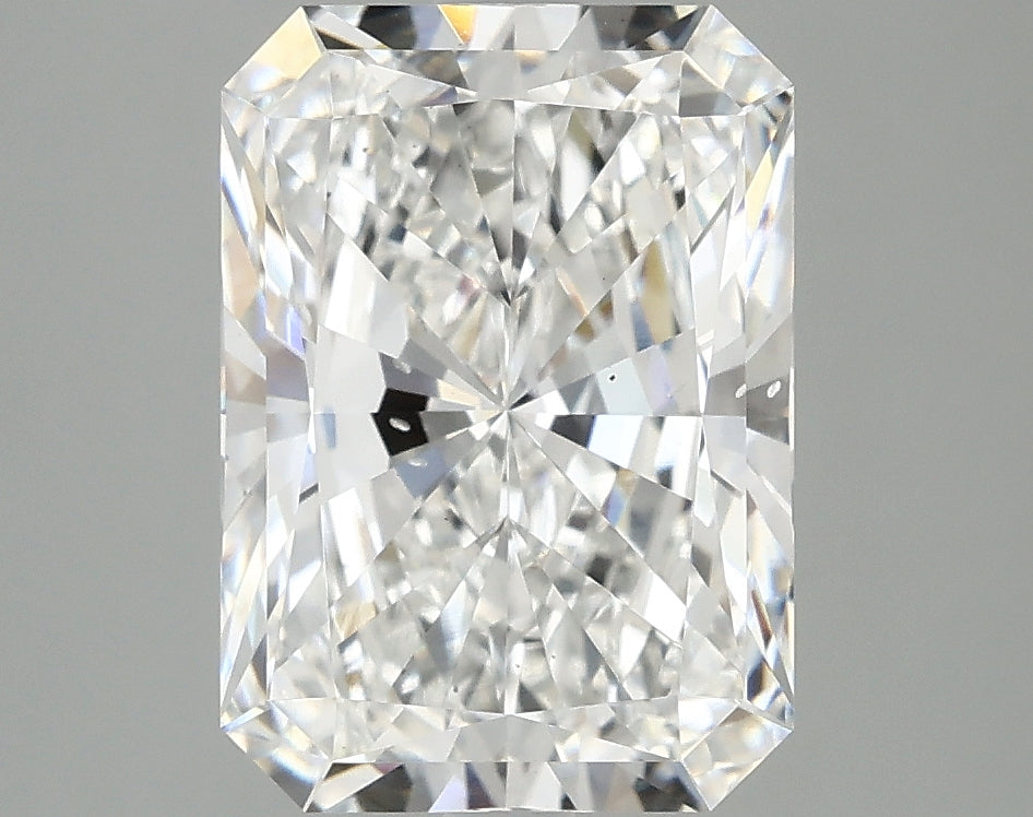 3.87ct Radiant Lab-Grown Diamond — E VS2, IGI Certified
