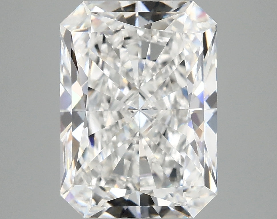 4.09ct Radiant, D VVS2 — IGI