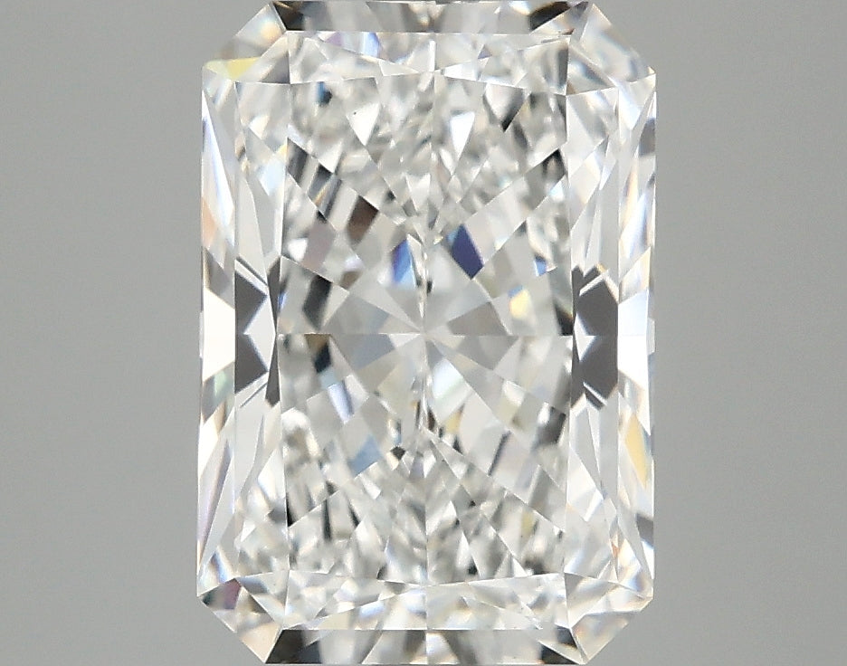 3.64ct Radiant, E VS1 — IGI