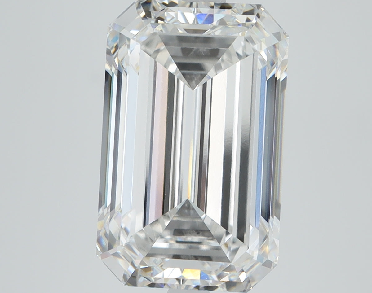 5.75ct Emerald, E VVS1 — IGI