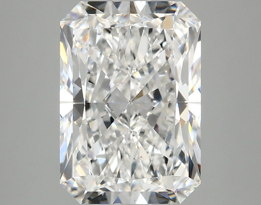 3.1ct Radiant Lab-Grown Diamond — D VS2, IGI Certified