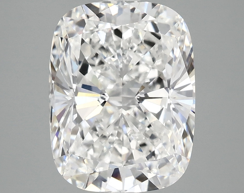 4.08ct Cushion, E VVS2 — IGI