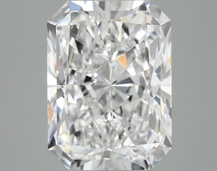 2.98ct Radiant Lab-Grown Diamond — D VS2, IGI Certified