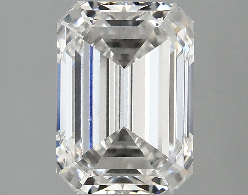 2.7ct Emerald, E VS2 — IGI