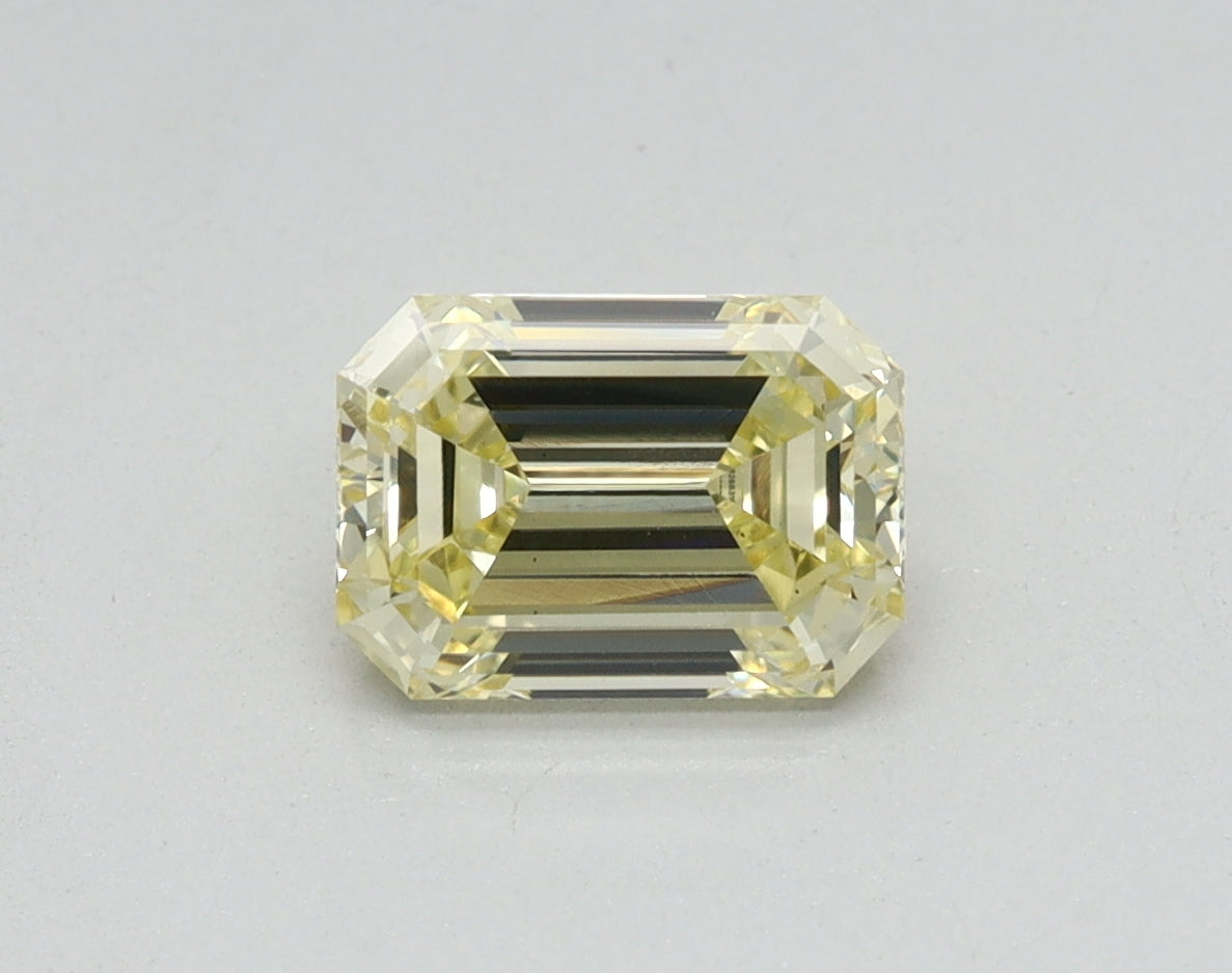 1.02ct Emerald Fancy Light Yellow Lab-Grown Diamond — VS1 | IGI