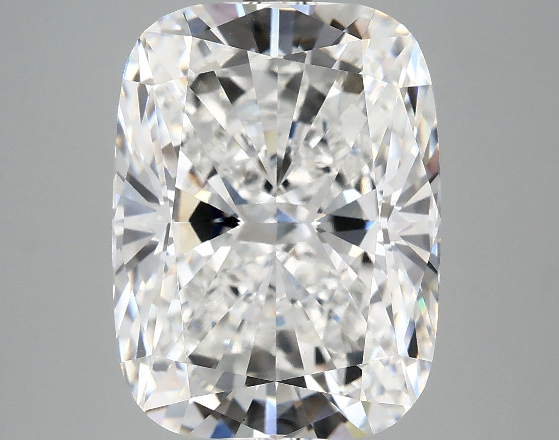 6.52ct Cushion, E VVS2 — IGI