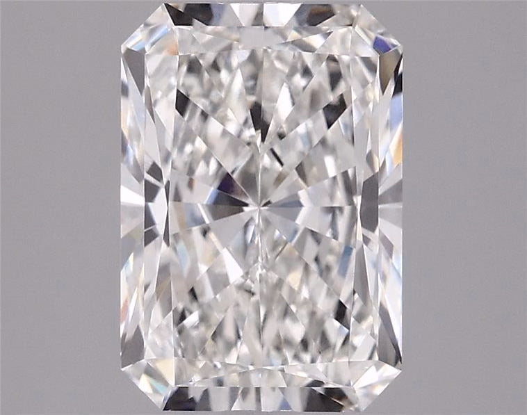 3.07ct Radiant, E VVS2 — IGI