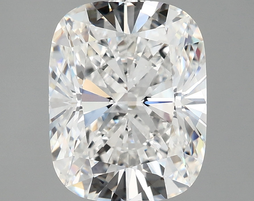 4.01ct Cushion, E VVS2 — IGI