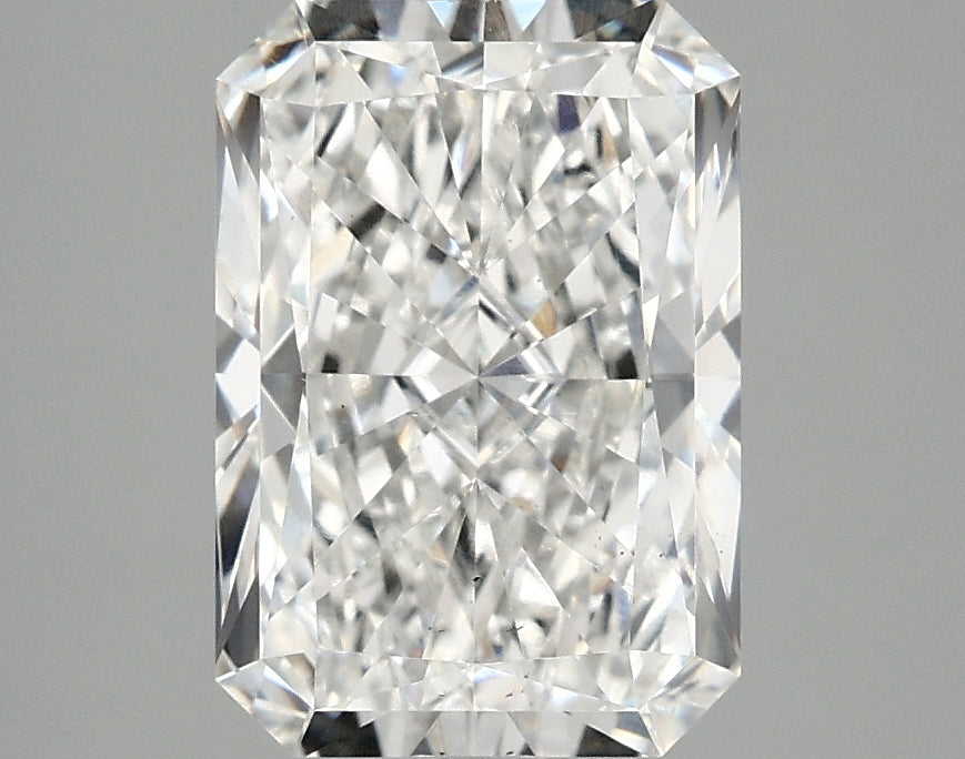 2.89ct Radiant Lab-Grown Diamond — E VS2, IGI Certified