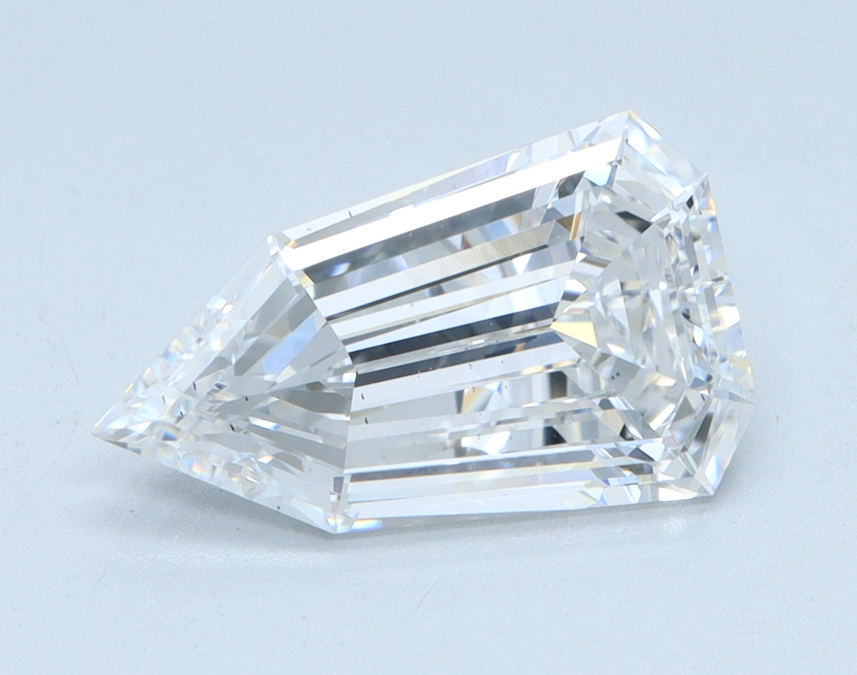 2.11ct Bullet, D VS1 — IGI