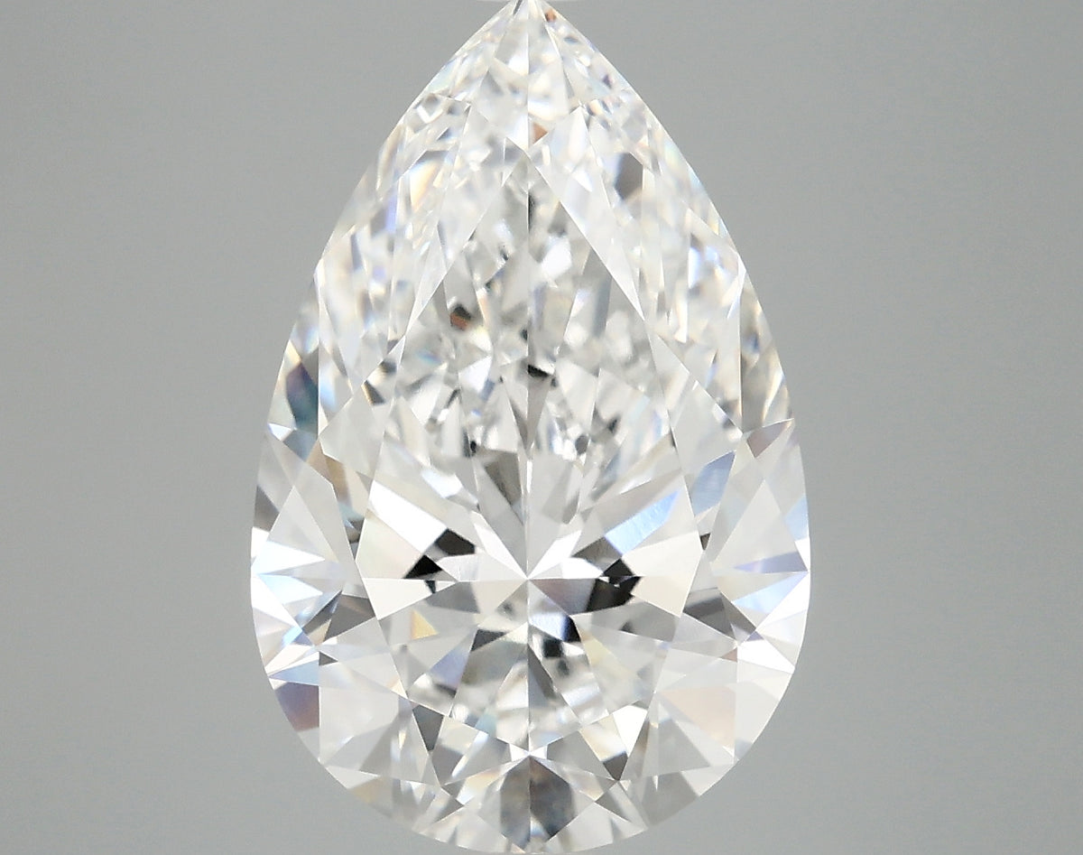 5.57ct Pear, E VVS2 — IGI