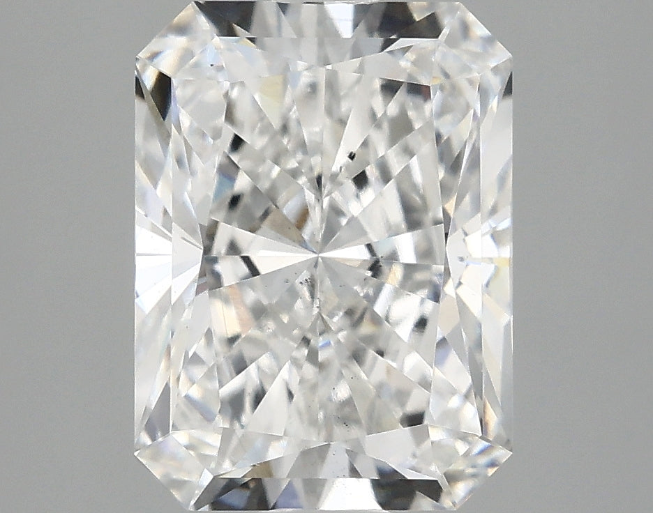 2.42ct Radiant Lab-Grown Diamond — D VS2, IGI Certified