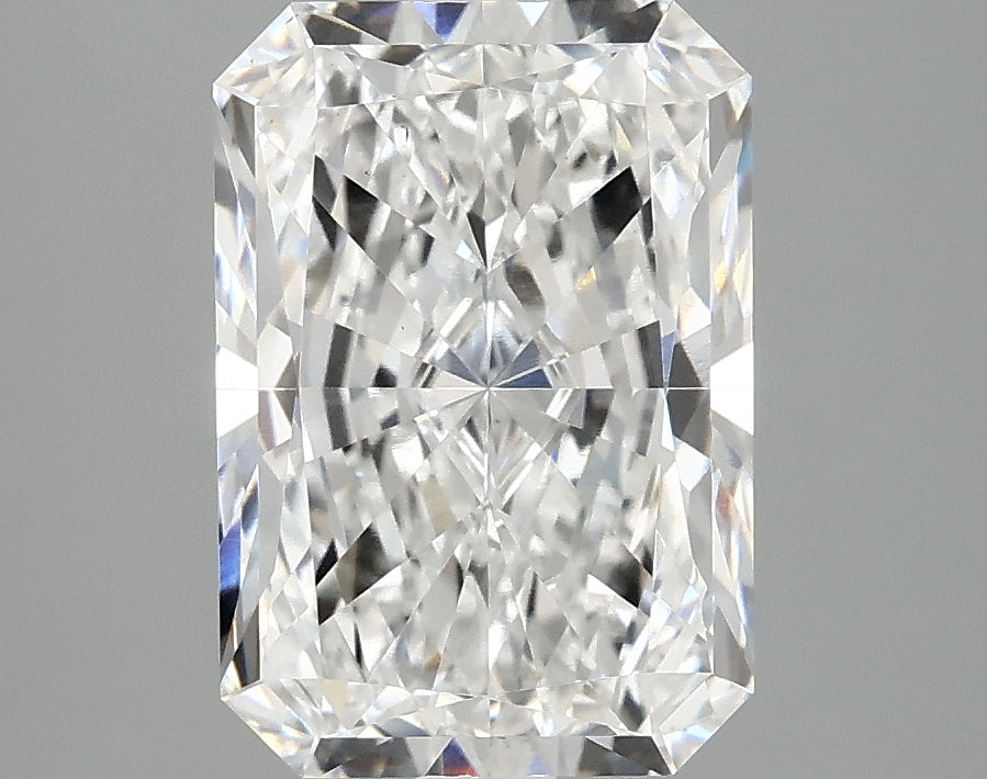3.04ct Radiant, E VS1 — IGI