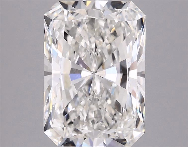 3.09ct Radiant, E VVS2 — IGI