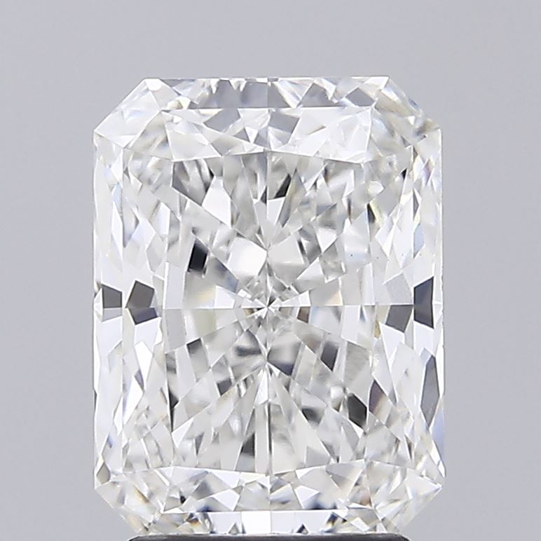 2.6ct Radiant, E VS1 — IGI