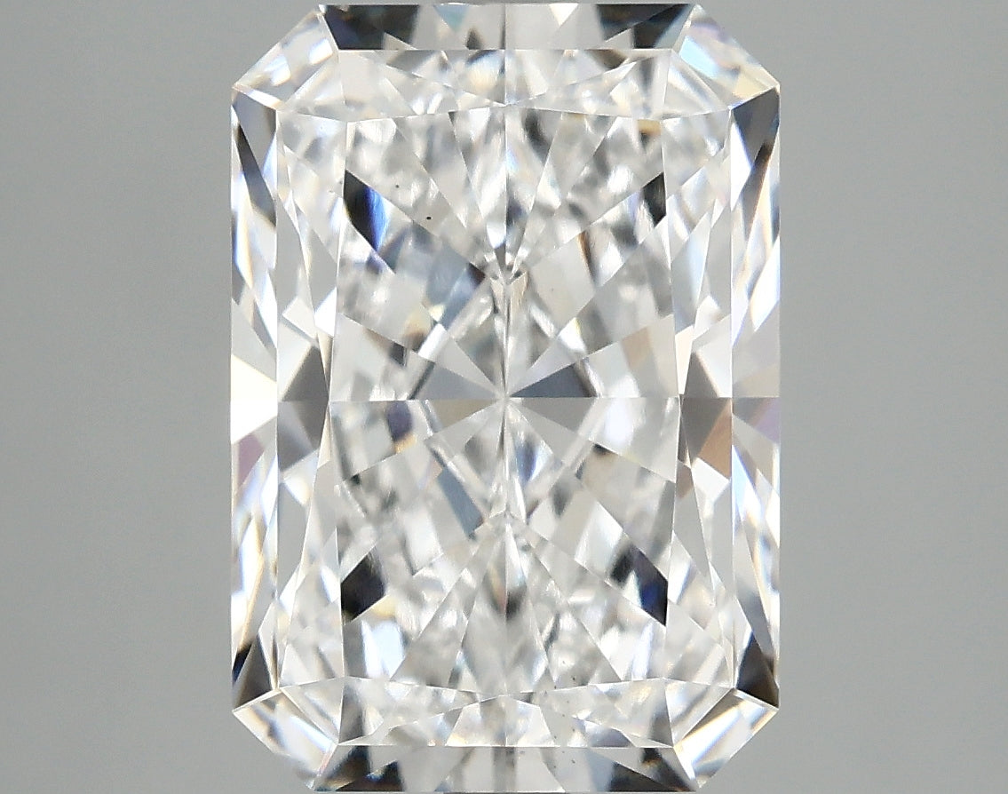 4.09ct Radiant, D VS1 — IGI