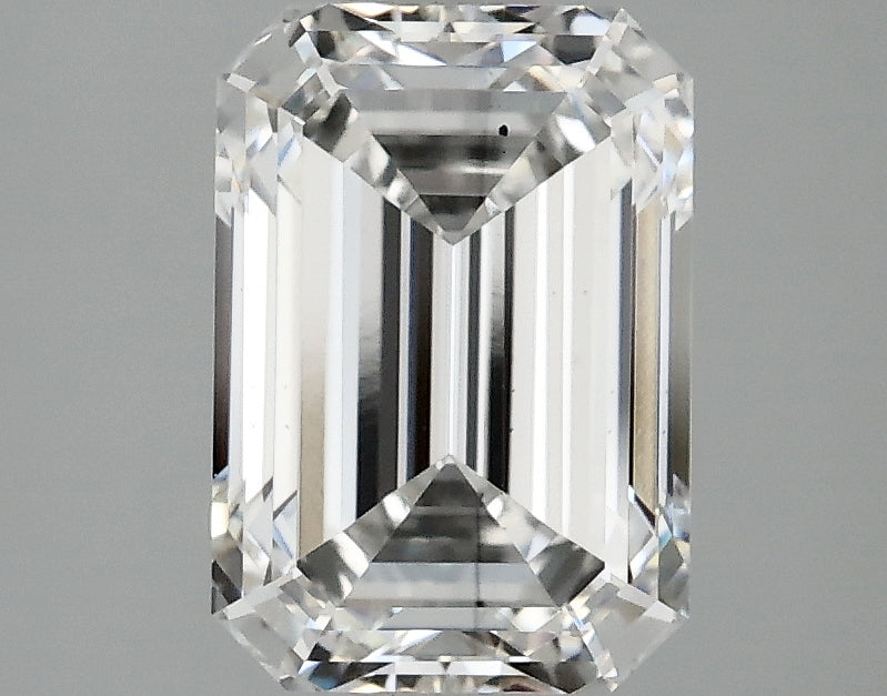 2.56ct Emerald Lab-Grown Diamond — F VS2, IGI Certified