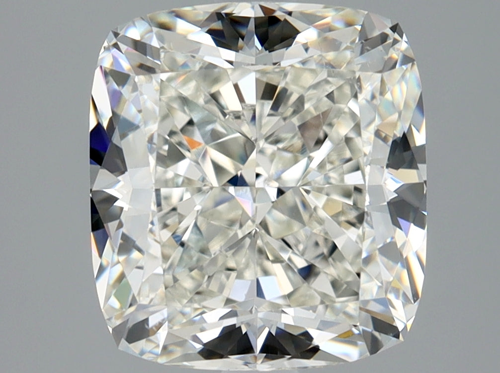 3.01ct CUSHION MODIFIED, I SI1 — GIA — Laura Milman New York