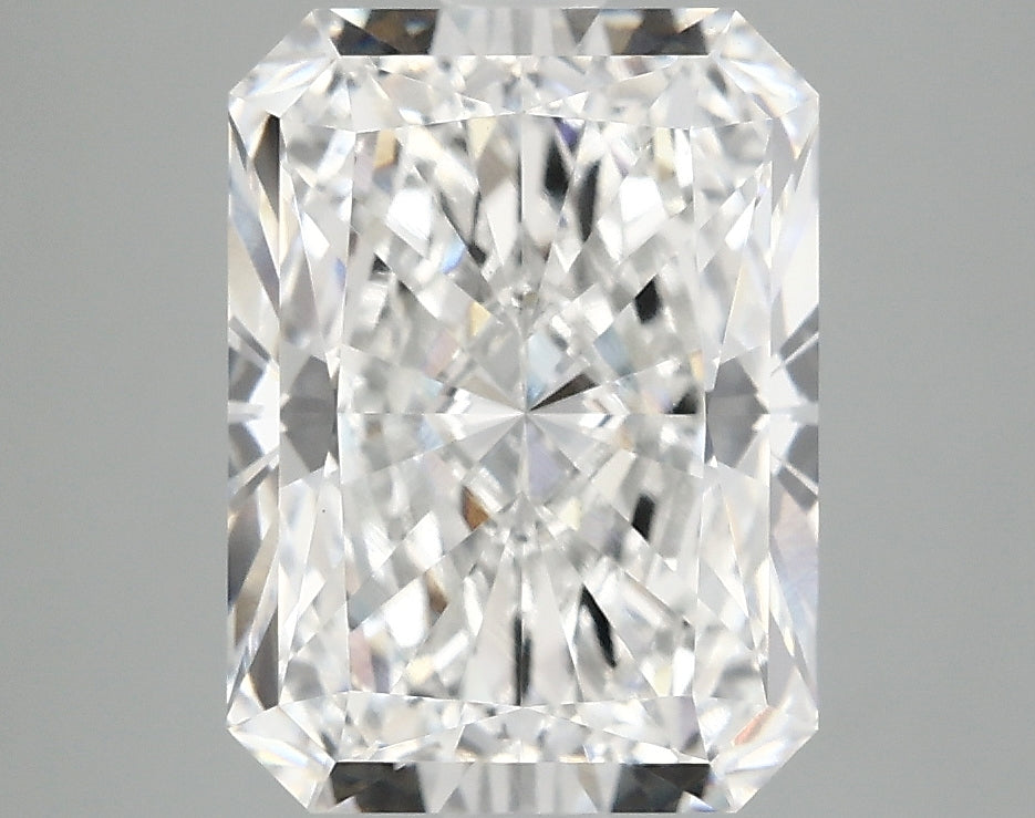3.9ct Radiant, F VS1 — IGI