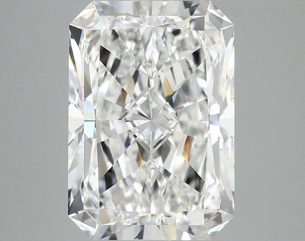 5.03ct Radiant Lab-Grown Diamond — E VVS2, IGI Certified