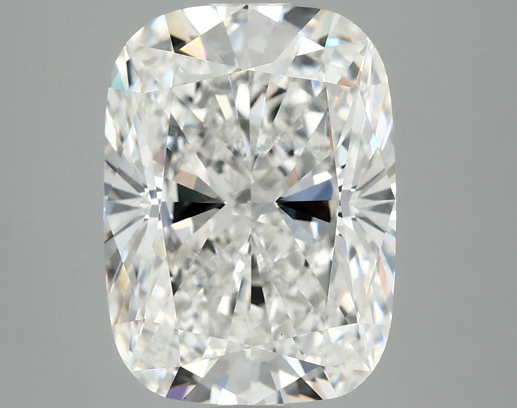 4.51ct Cushion, F VVS2 — IGI