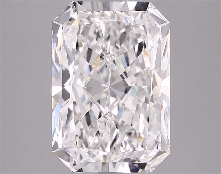 2.59ct Radiant, E VVS2 — IGI