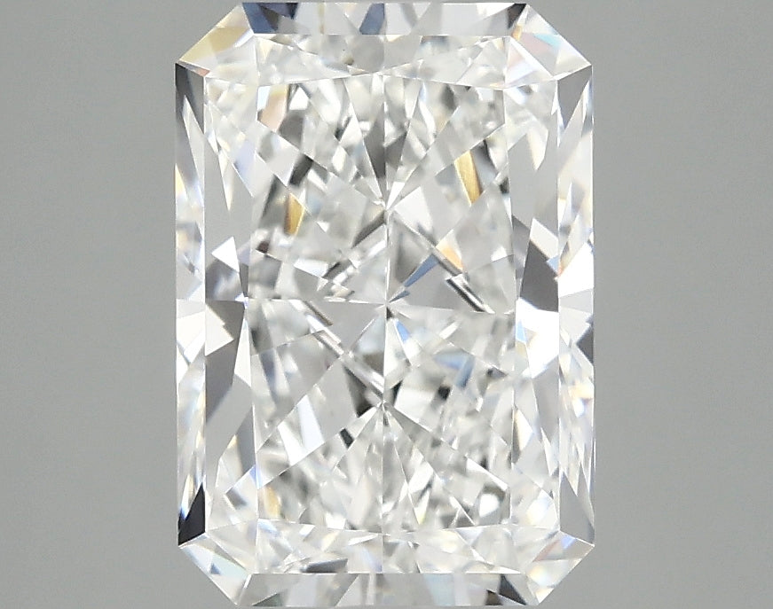 3.02ct Radiant, F VVS2 — IGI
