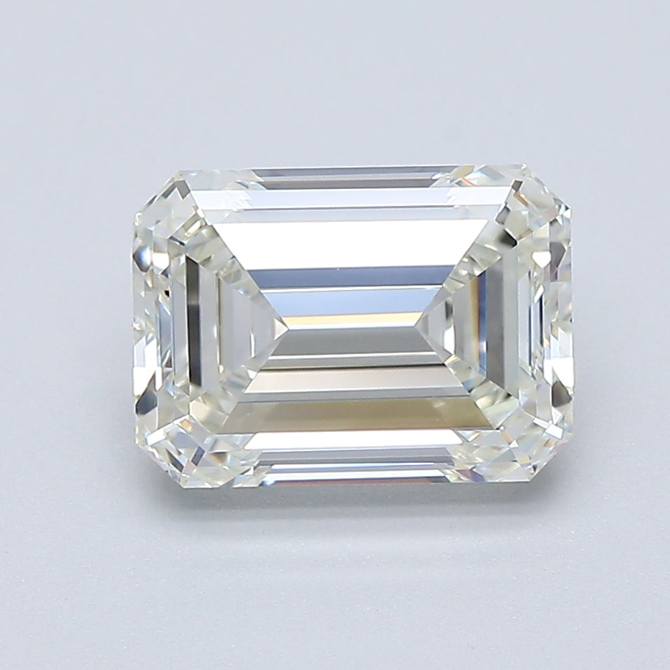 2.51ct Emerald Natural Diamond — J VVS2, GIA Certified