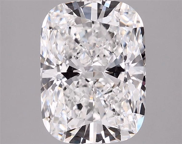 3.69ct Cushion, E VVS2 — IGI