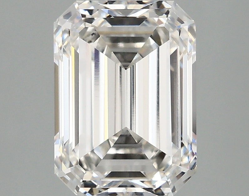 2.56ct Emerald, F VS2 — IGI
