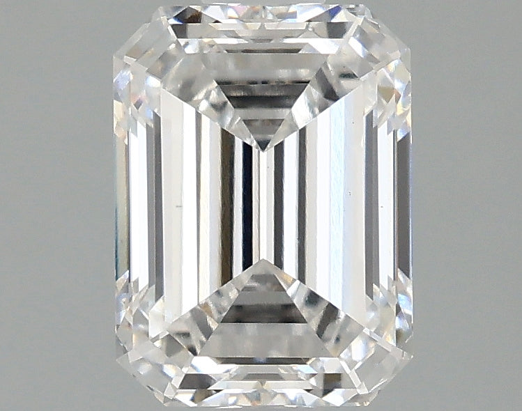 1.59ct Emerald, E VS1 — IGI