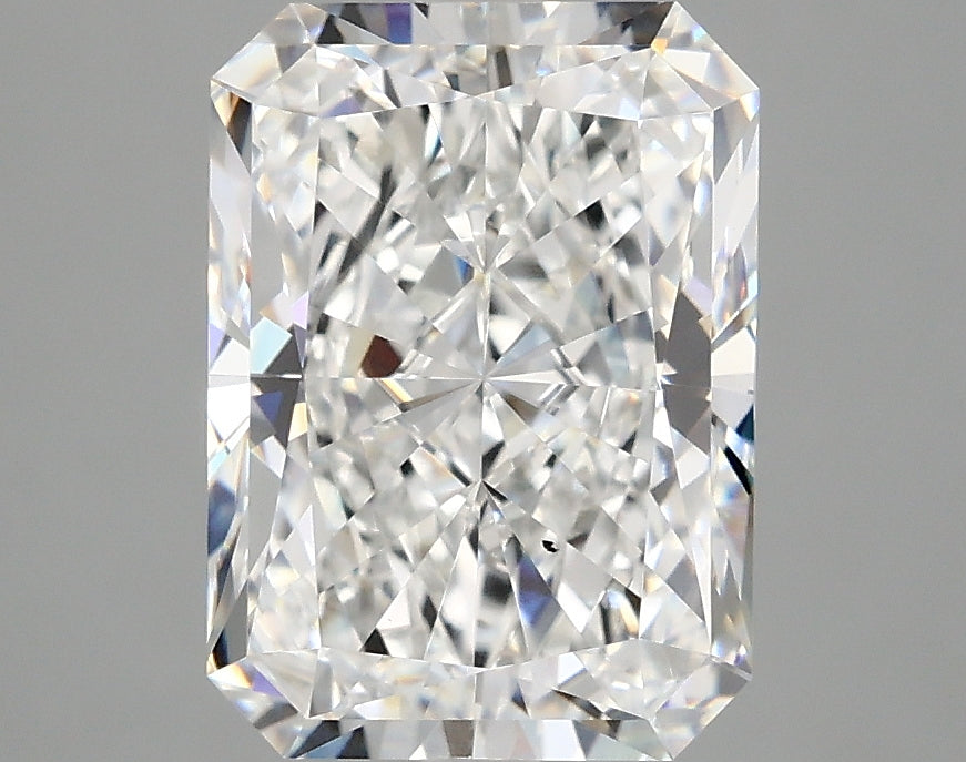 3.16ct Radiant, E VS2 — IGI