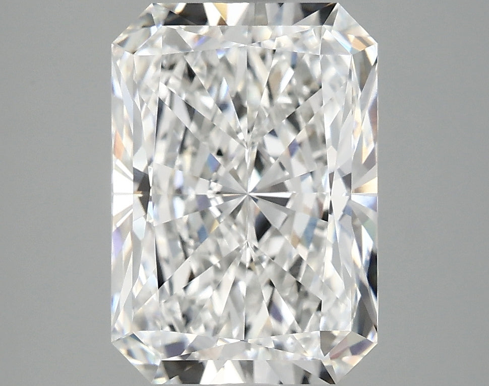 4.1ct Radiant, E VVS2 — IGI