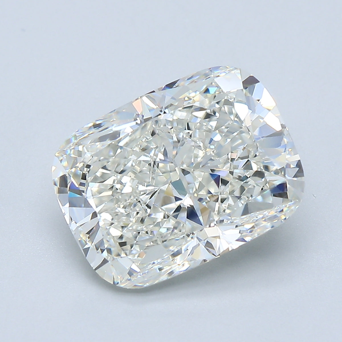 5.05ct CUSHION, I VS1 — GIA — Laura Milman New York