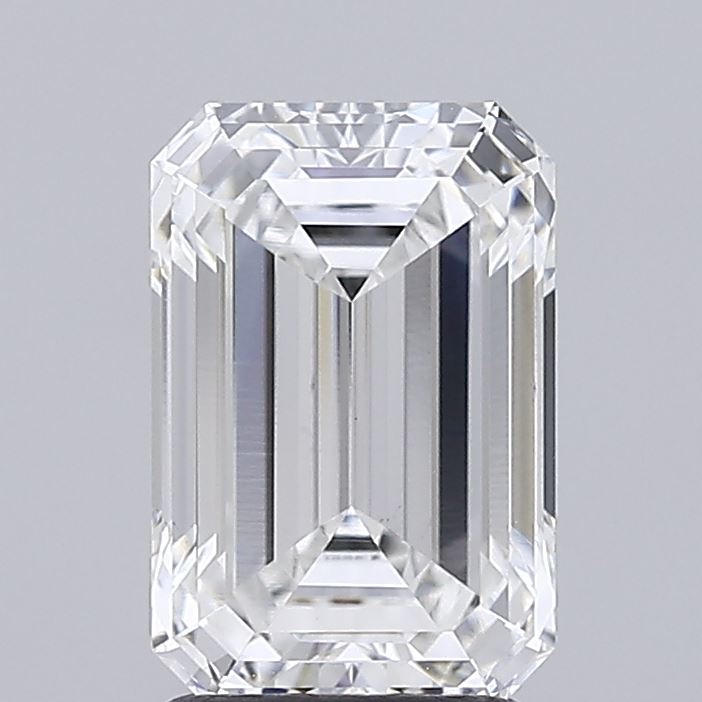 2.6ct Emerald, E VS1 — IGI
