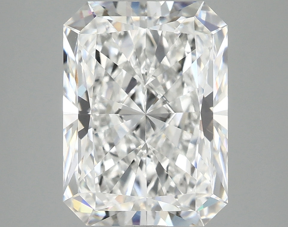 4.09ct Radiant, D VVS2 — IGI