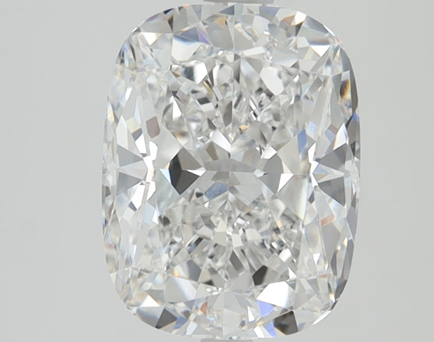 2.55ct Cushion, E VVS2 — IGI