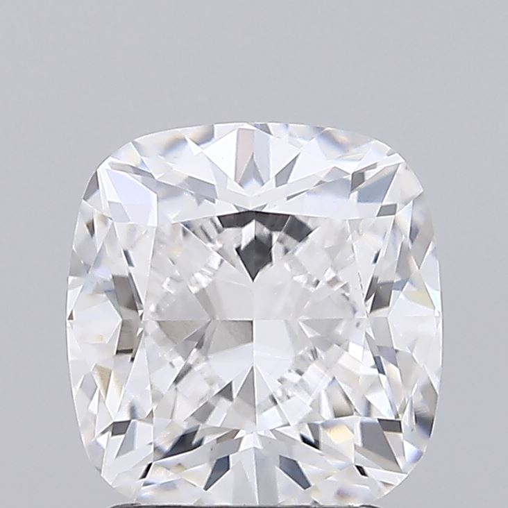 2.08ct Cushion, E VVS2 — IGI