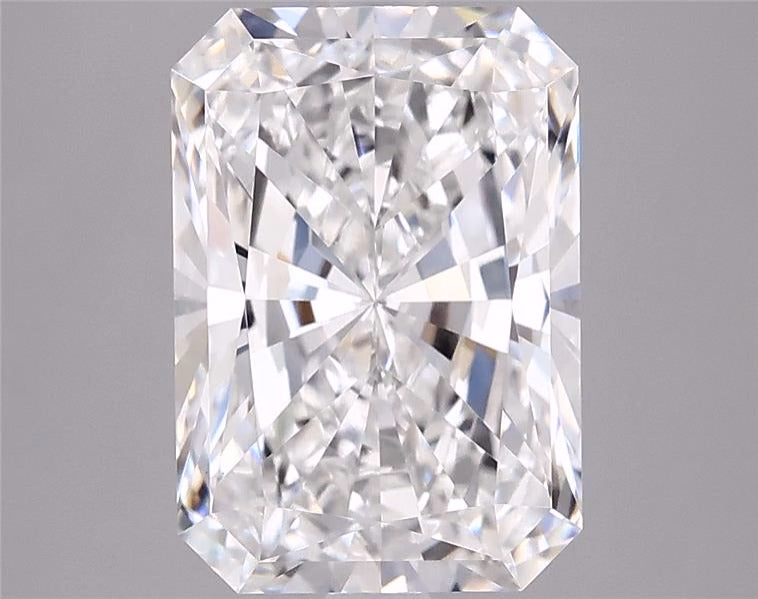 4.06ct Radiant Lab-Grown Diamond — E VS1, IGI Certified