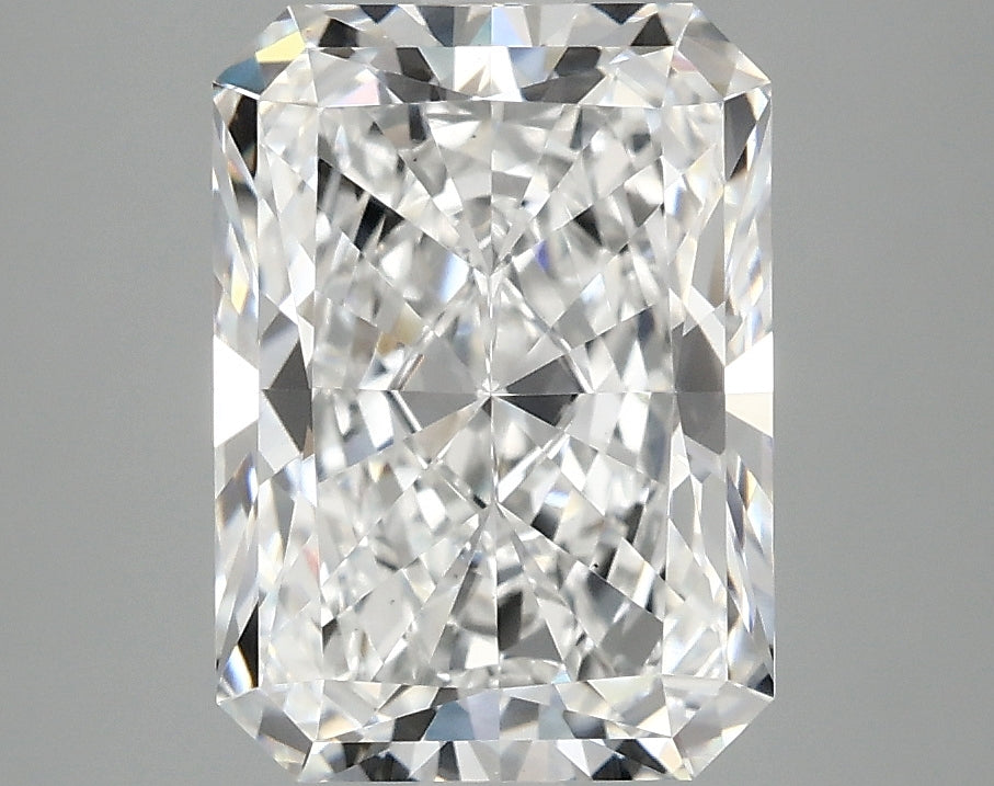 3.44ct Radiant, E VS1 — IGI
