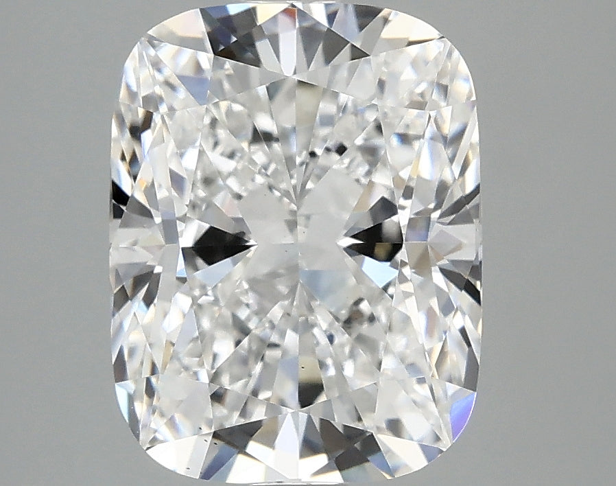 3.57ct Cushion, E VS1 — IGI