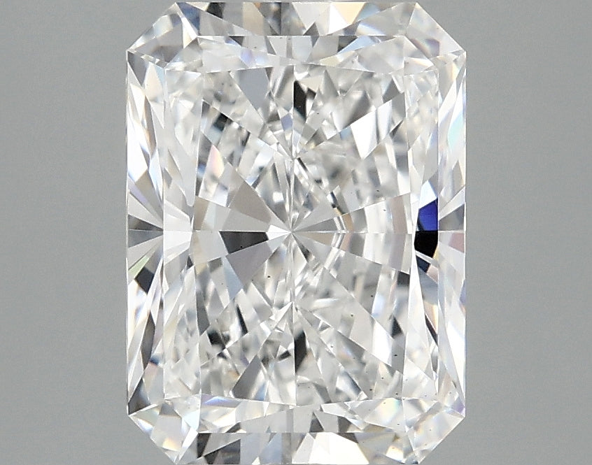 3.09ct Radiant, D VS2 — IGI