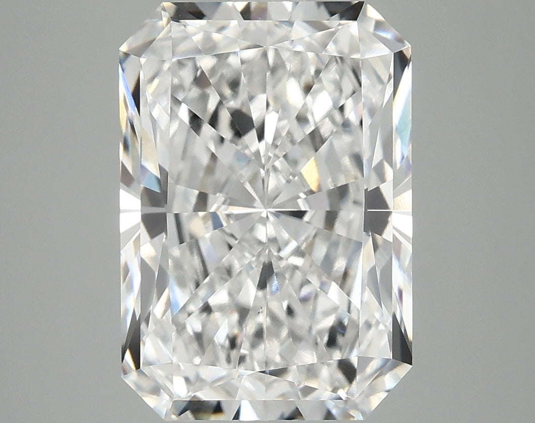 4.88ct Radiant, F VS1 — IGI