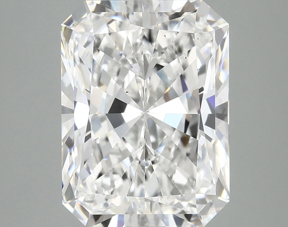 4.02ct Radiant, D VS2 — IGI